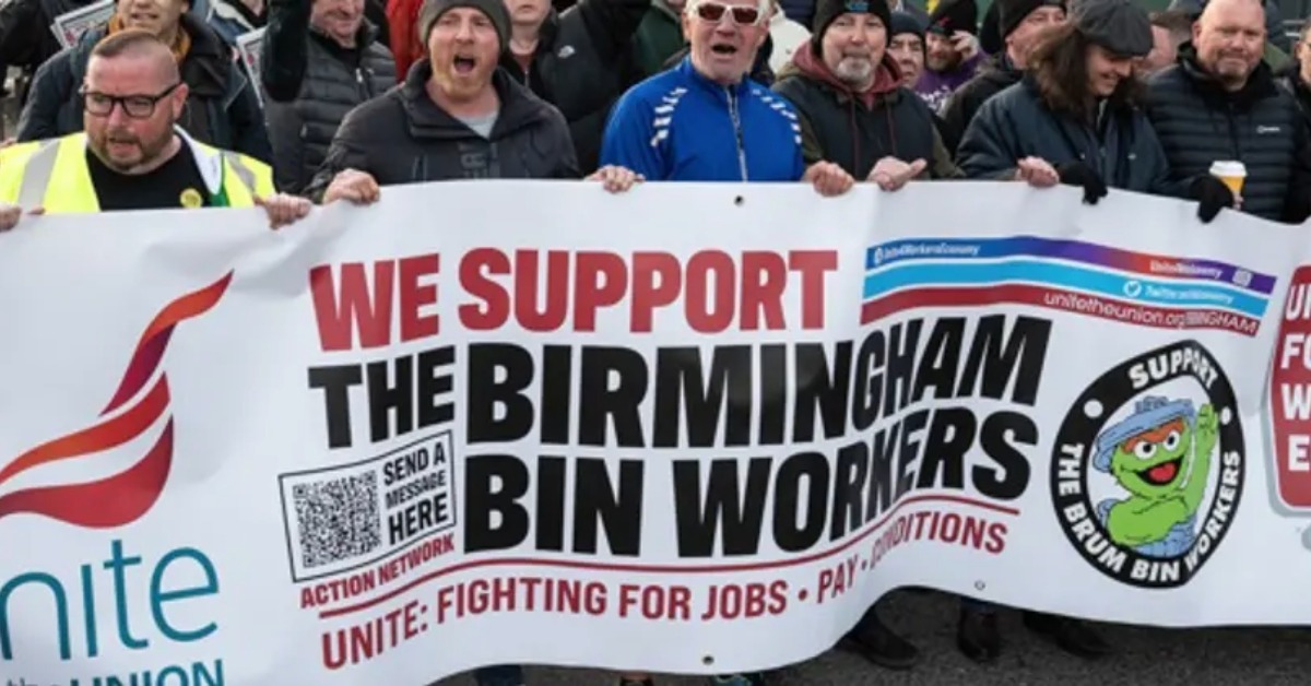Birmingham bin workers vote to extend strike mandate into September